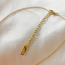 Load image into Gallery viewer, 18k gold plate necklace - necklaces to wear in the water - necklaces to wear on vacation - what to wear on date night in the spring
